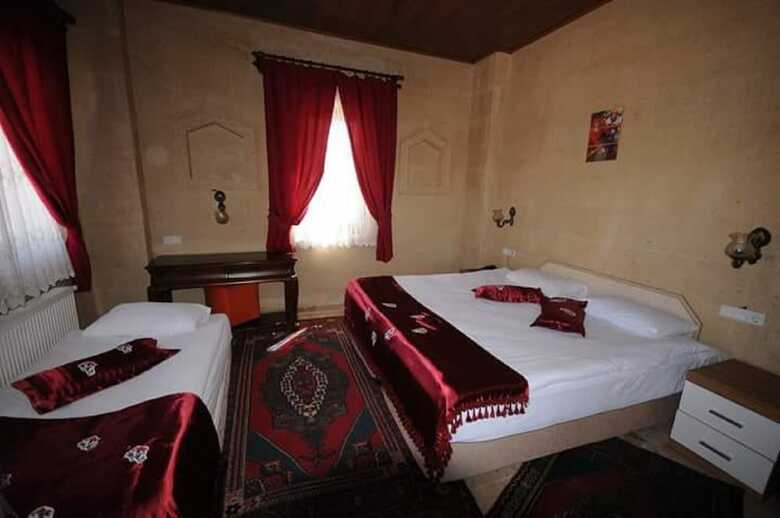 Arnovalley Hotel