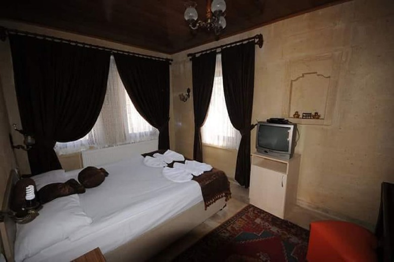 Arnovalley Hotel
