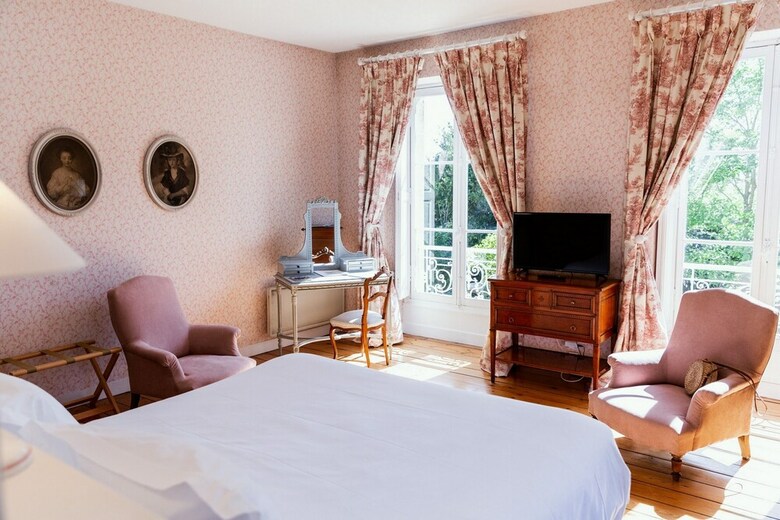 Hotel Ch�teau Ormes De Pez