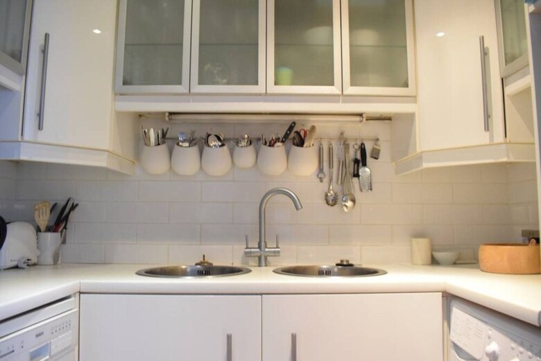 Apartamentos Shepherd's Bush 2 Bedroom Flat With Garden