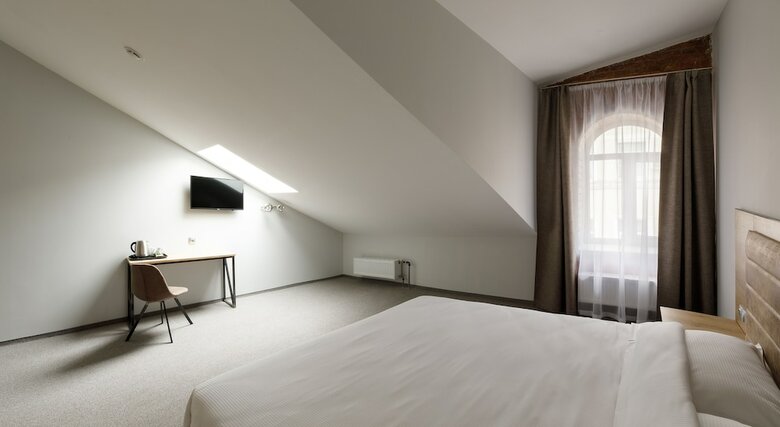 Custos Hotel Petrovsky