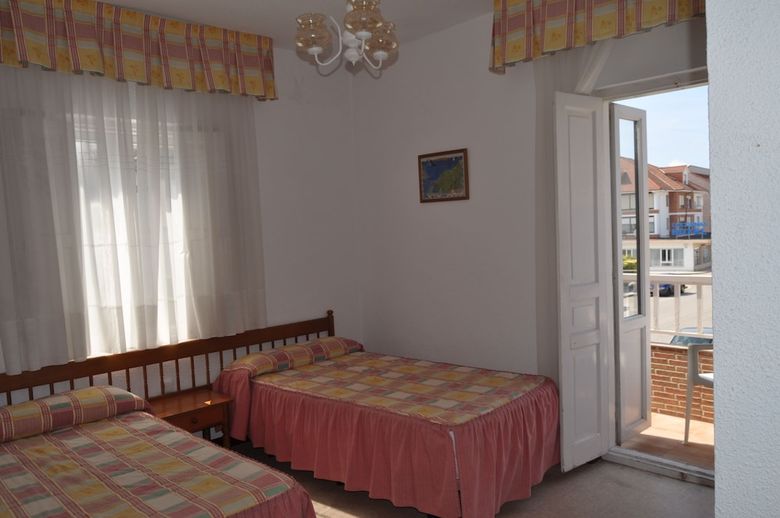 Hostal Hoster�a De Somo