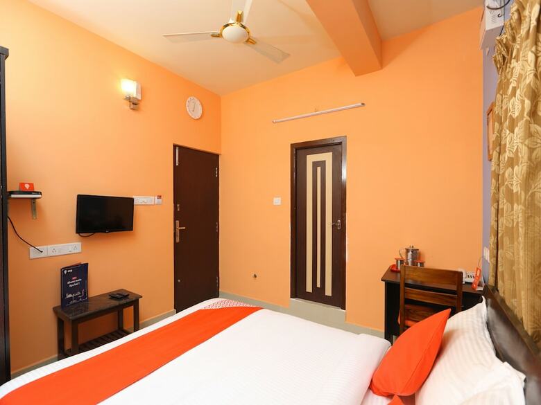 Hotel Oyo 12831 Its South East Residency