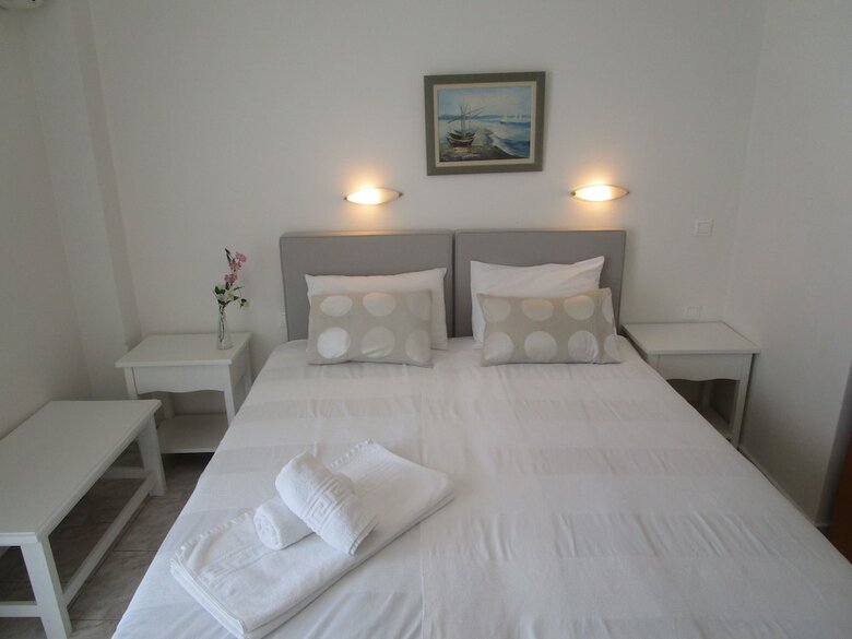 Hotel Milos