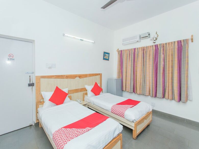 Hotel Oyo 761 Hermitage Apartments