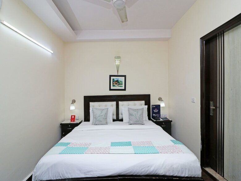 Hotel Oyo 13451 Star Corporate Avenue