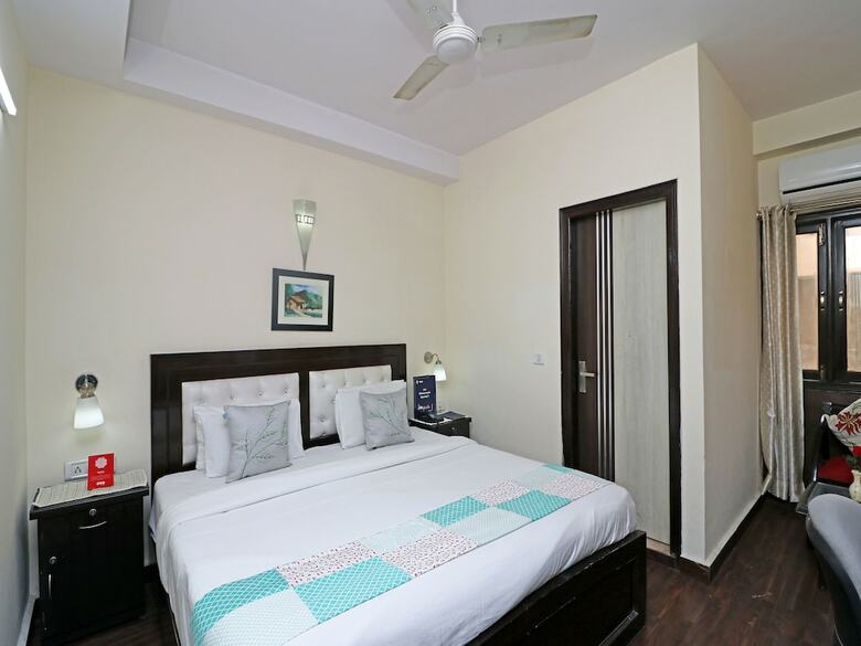 Hotel Oyo 13451 Star Corporate Avenue