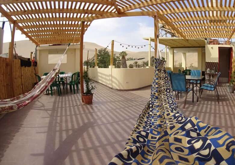 Hostal La Casa De Bamboo - Hostel