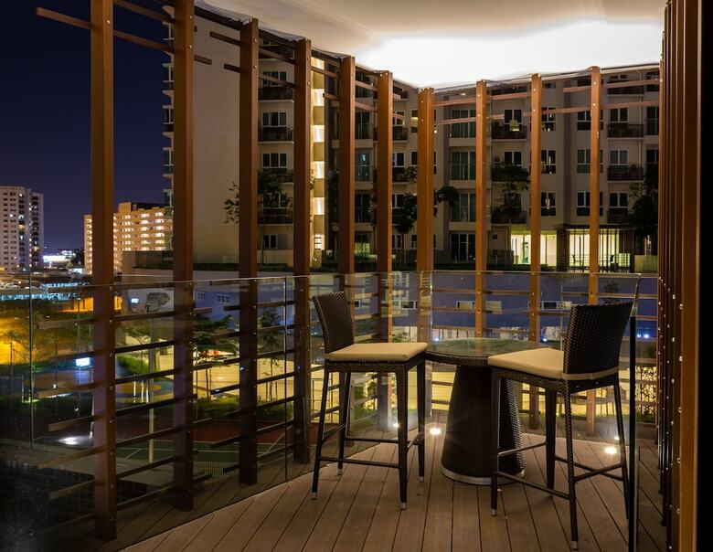 Apartamentos Queens Suite By D Imperio Homestay