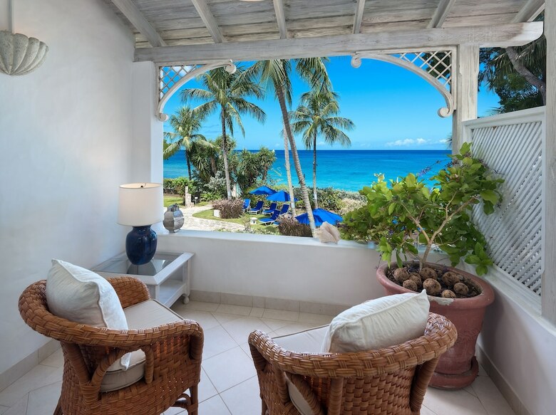 Villa Emerald Beach 1 Solandra By Altman