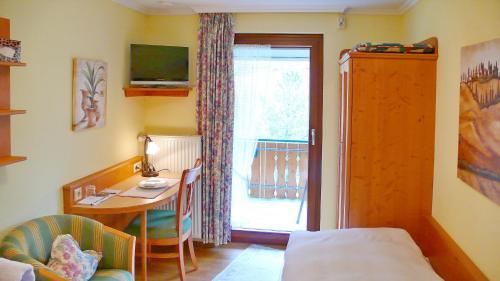 Hostal G�stehaus Kaiser