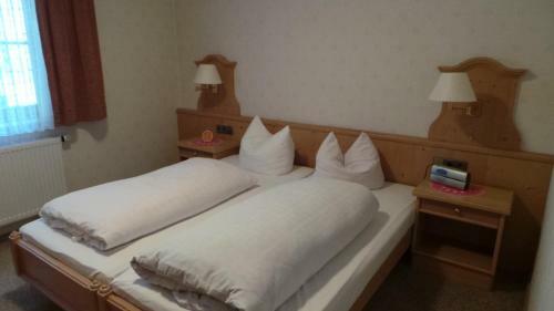 Hostal Gasthaus Linde