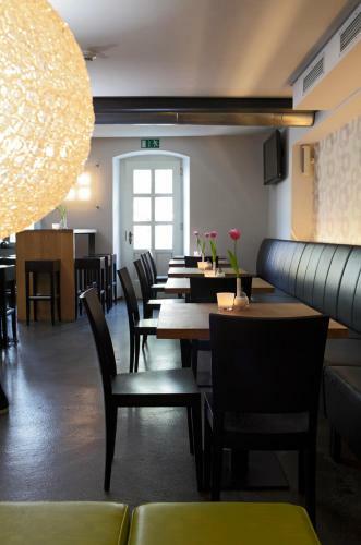 Ox Hotel