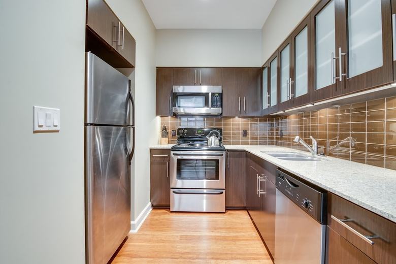 Apartamentos Bluebird Suites Near Autozone Park