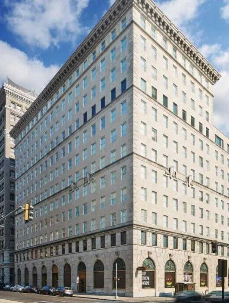 Apartamentos Bluebird Suites Near Autozone Park