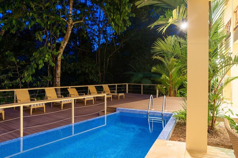 Monos Locos - Portasol Vacation Rental