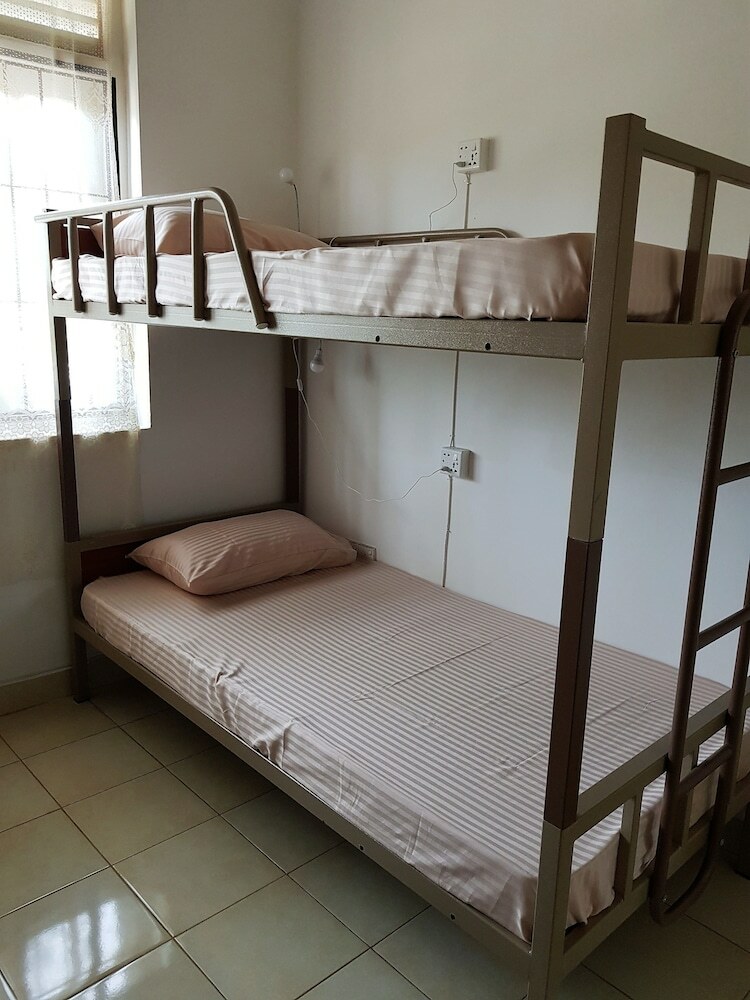 Hostal Yoyo Hostel
