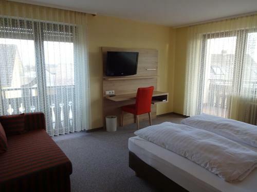 Hostal Gasthof Hotel Zum Ross