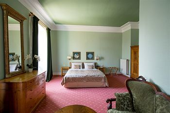 Hotel Schloss Heinsheim