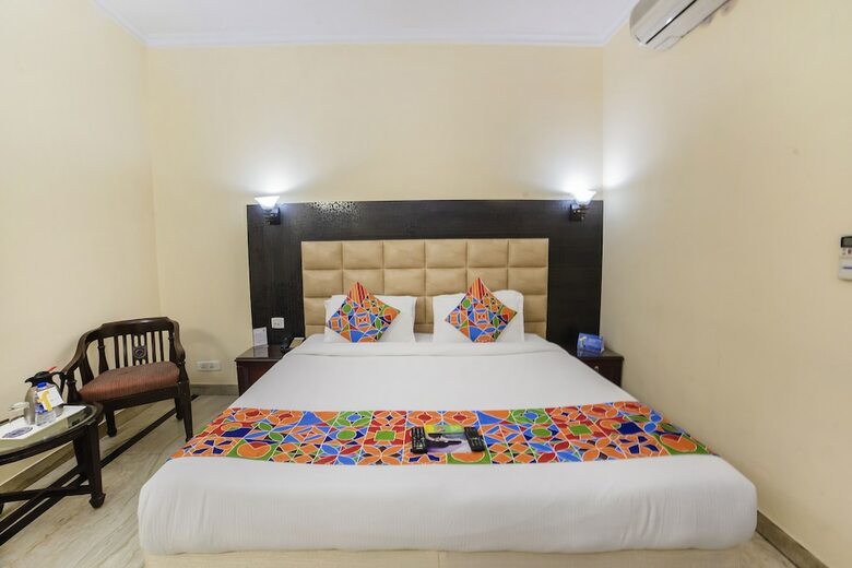 Fabhotel Conclave Comfort East Of Kailash