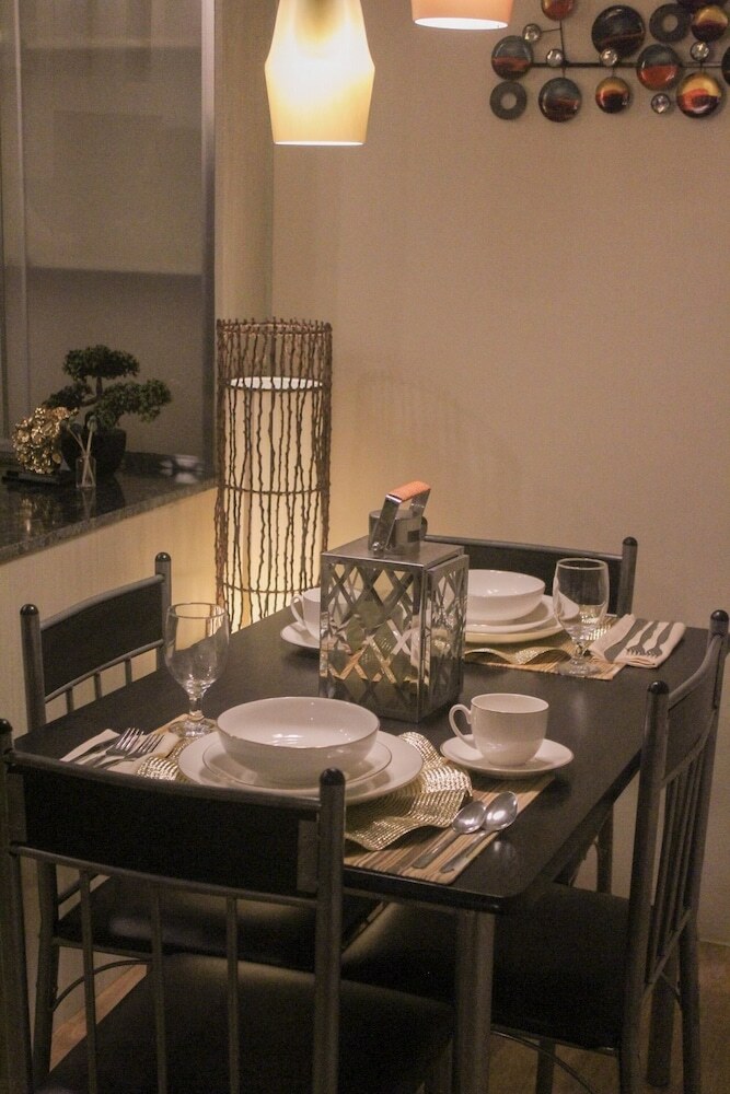 Apartamentos 1br Condominium @ Avida Towers Cebu It Park