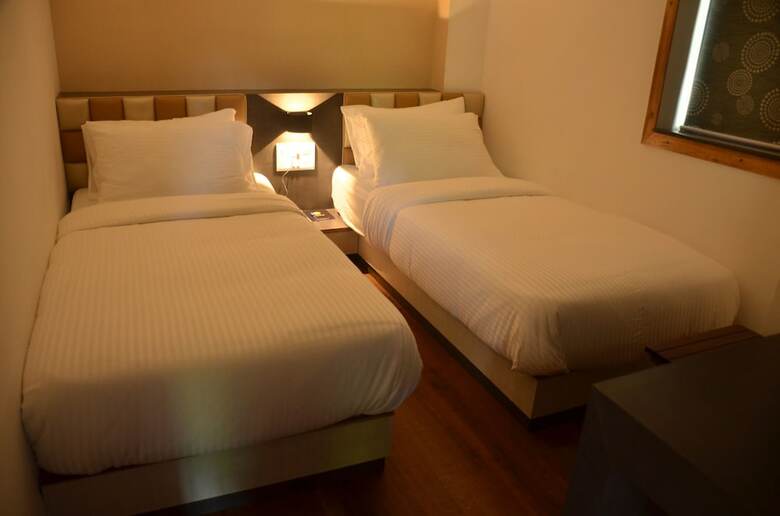 Hotel Aura
