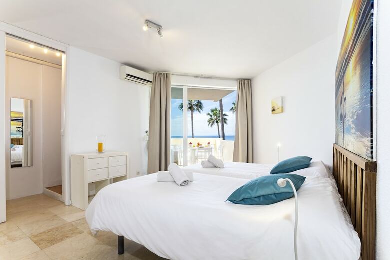 Apartamentos Rentcostadelsol Marbella-el Faro