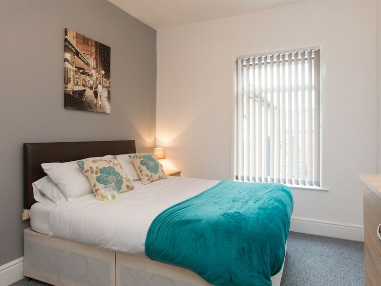 Hotel Town House @ Minshull New Road