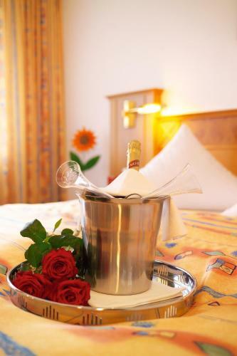Hotel Hirsch Mit Caf� Kl�sterle