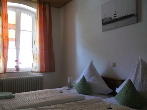 Hostal Gasthaus Schwanen