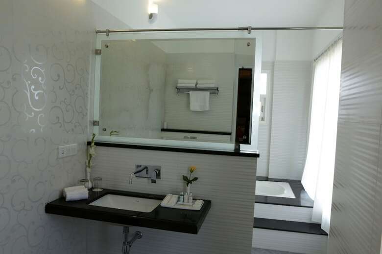Hotel Chirag
