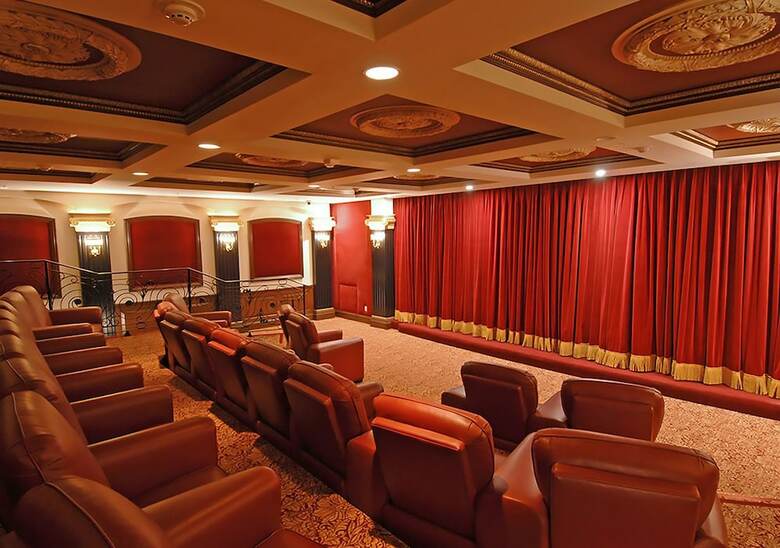 Las Premier Apartments