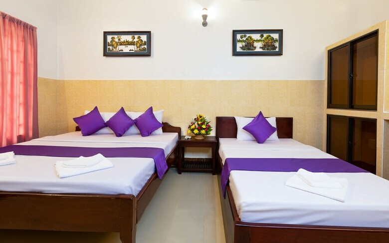 Hotel Botoum Hostel
