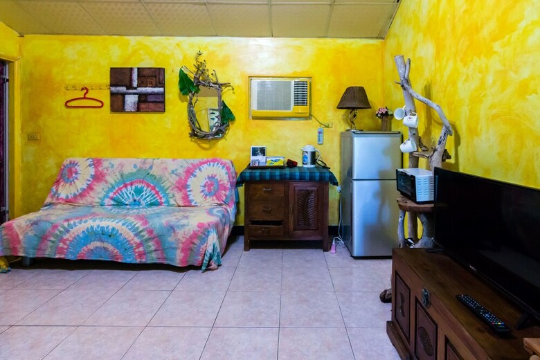 Bed & Breakfast Pasa Beach Resort