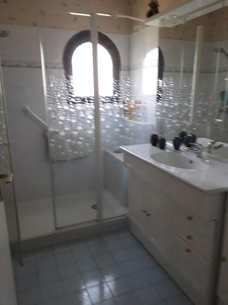 Hotel Chambres D'h�tes Maison Entre Terre Et Mer