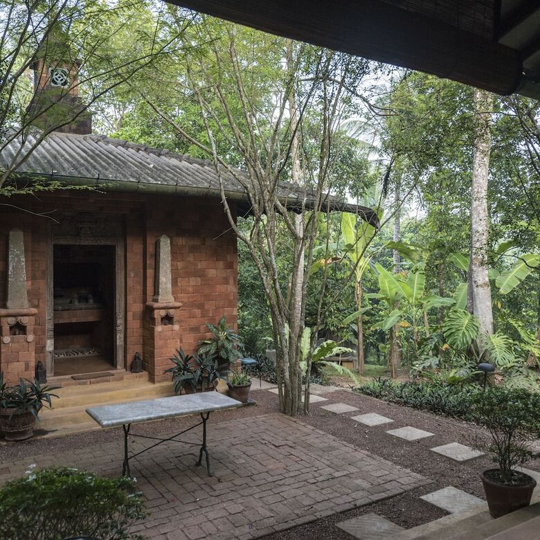Hotel Casa Heliconia
