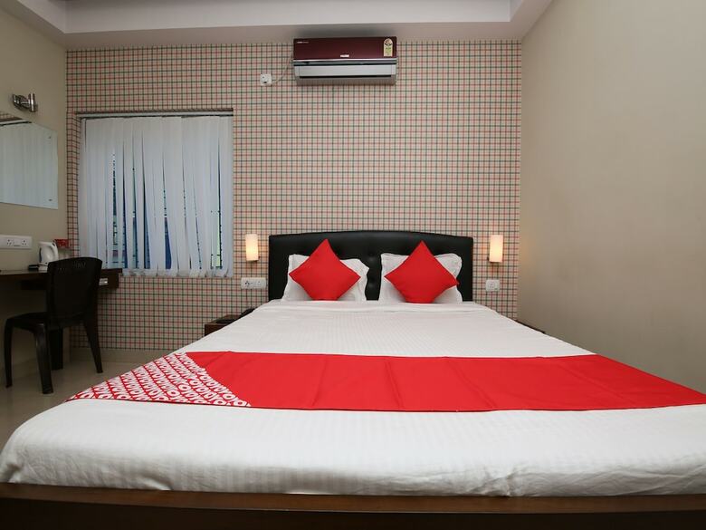Hotel Oyo 9662 Kajali Guest House