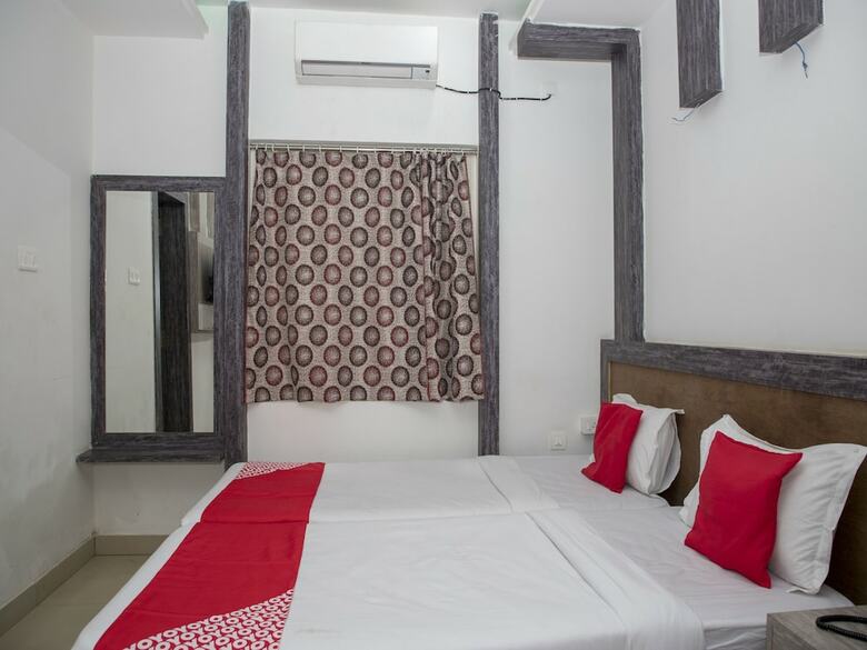 Oyo 11346 Hotel Tazz Odisha