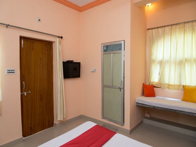 Apartamentos Oyo 14227 Home Lake View Stay Brahmpol