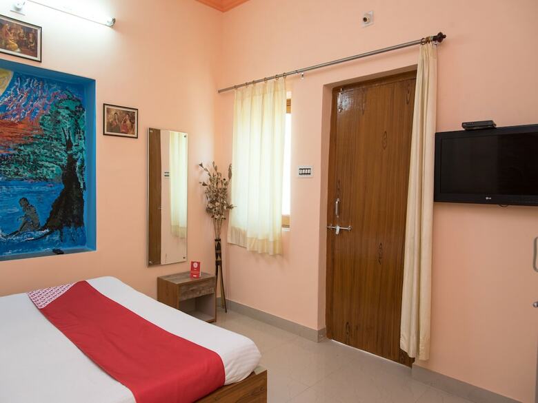 Apartamentos Oyo 14227 Home Lake View Stay Brahmpol