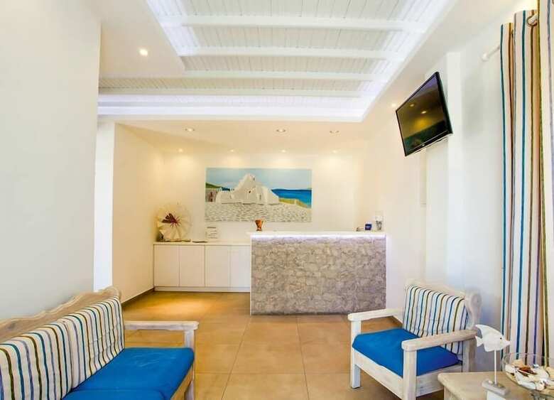 Anemos Studios & Apartments