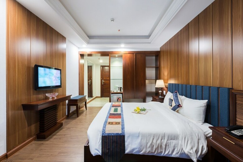 Bamboo Sapa Hotel