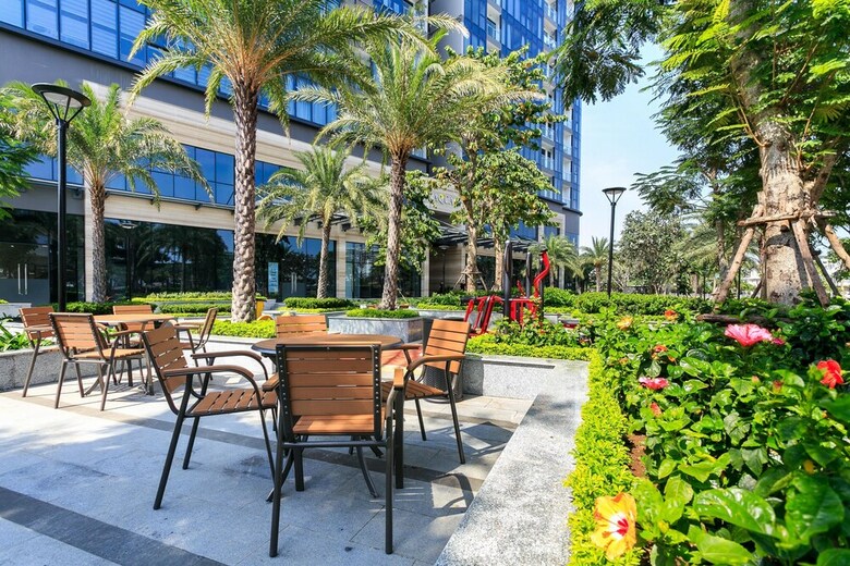 Vinhome Golden River Apartment - M'homme