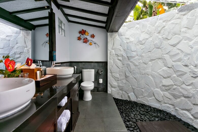 Hotel Canvas Escape Resort