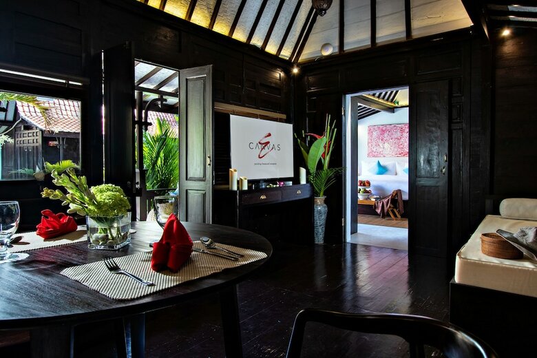 Hotel Canvas Escape Resort