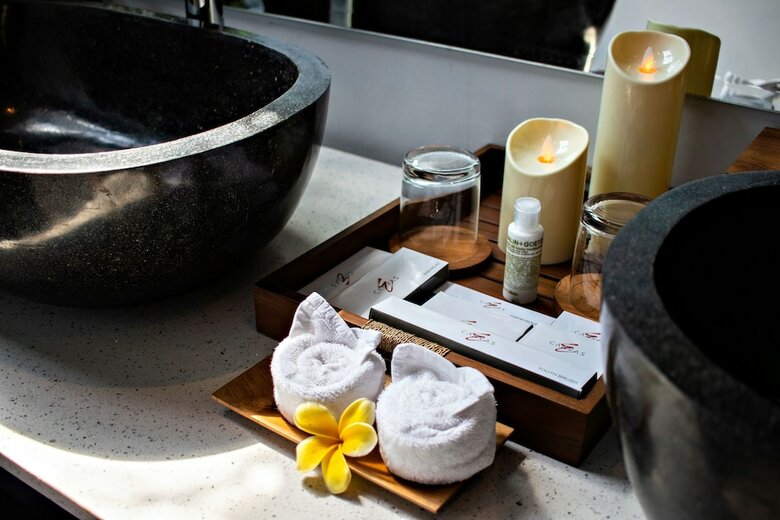 Hotel Canvas Escape Resort