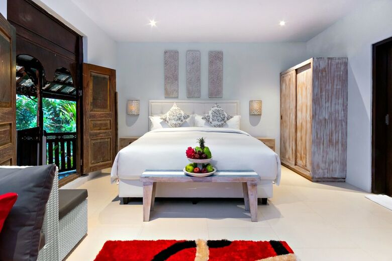 Hotel Canvas Escape Resort