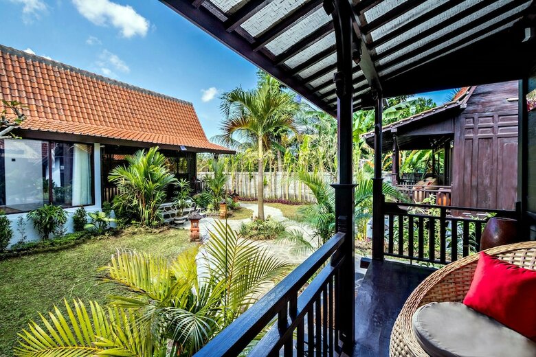 Hotel Canvas Escape Resort