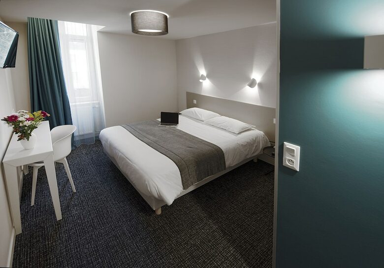 Hotel H�tel Du Port