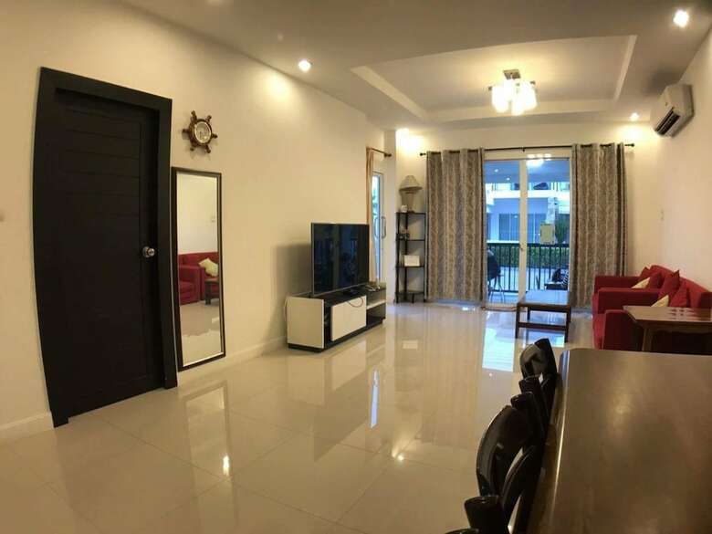 Sukanda Pool Villa Huahin